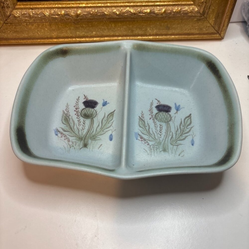 BUCHAN Scotland Stoneware Pottery Divided Bowl Handpainted "Thistle"